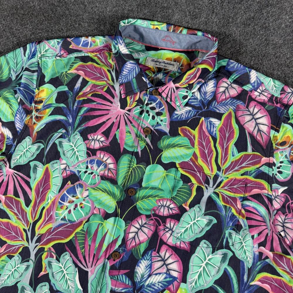 Tommy Bahama Mojito Bay IslandZone SS Camp Shirt Size XL Tropical Floral